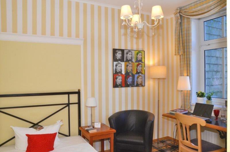 Hotel Schieferhof - Glaslust Neuhaus am Rennweg Dış mekan fotoğraf