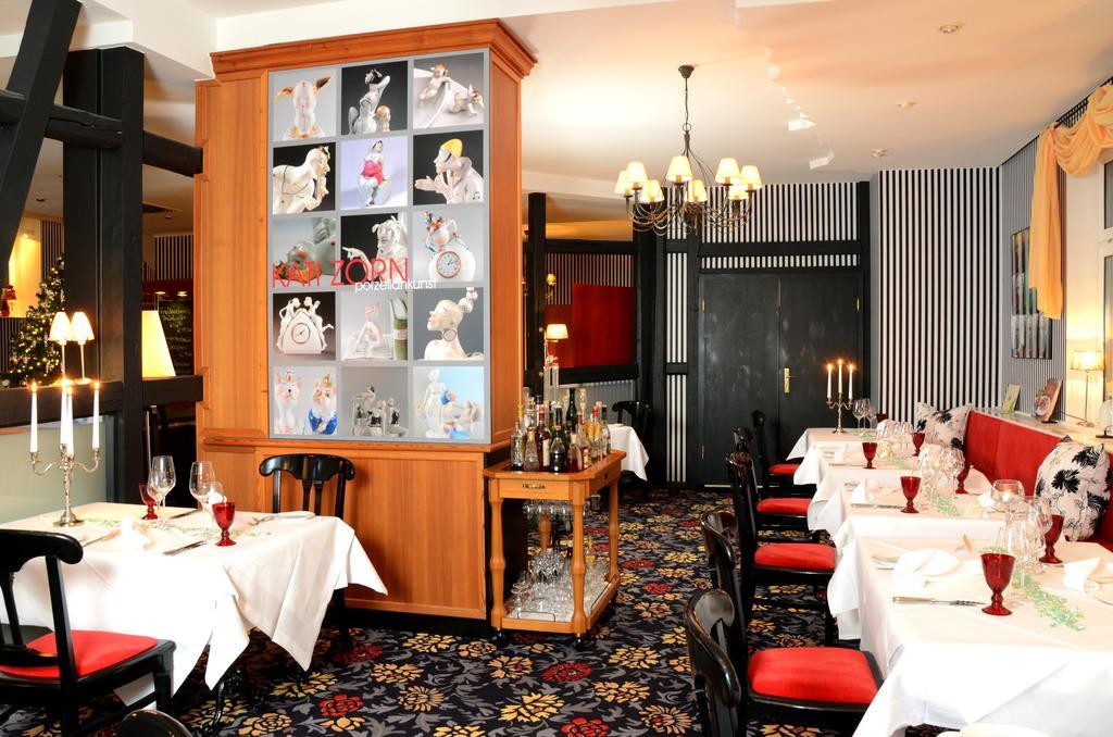 Hotel Schieferhof - Glaslust Neuhaus am Rennweg Dış mekan fotoğraf