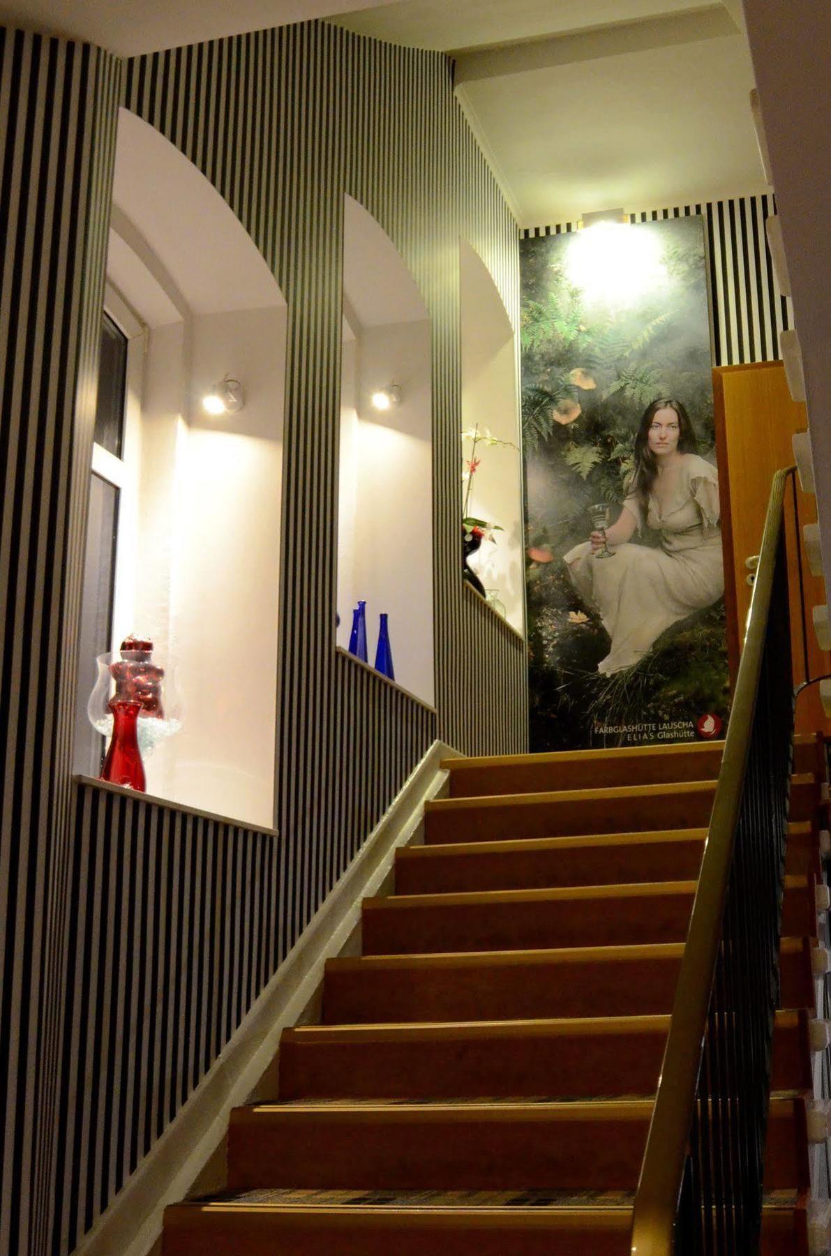 Hotel Schieferhof - Glaslust Neuhaus am Rennweg Dış mekan fotoğraf